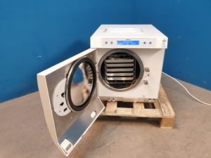 Melag Vacuklav 31B+ 31 B+ Sterilisator B-Klasse Autoklav