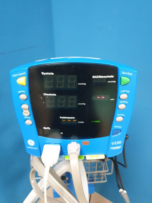 Ge Carescape Dynamap V100 Vitalzeichen PatientenMonitor - Image 9