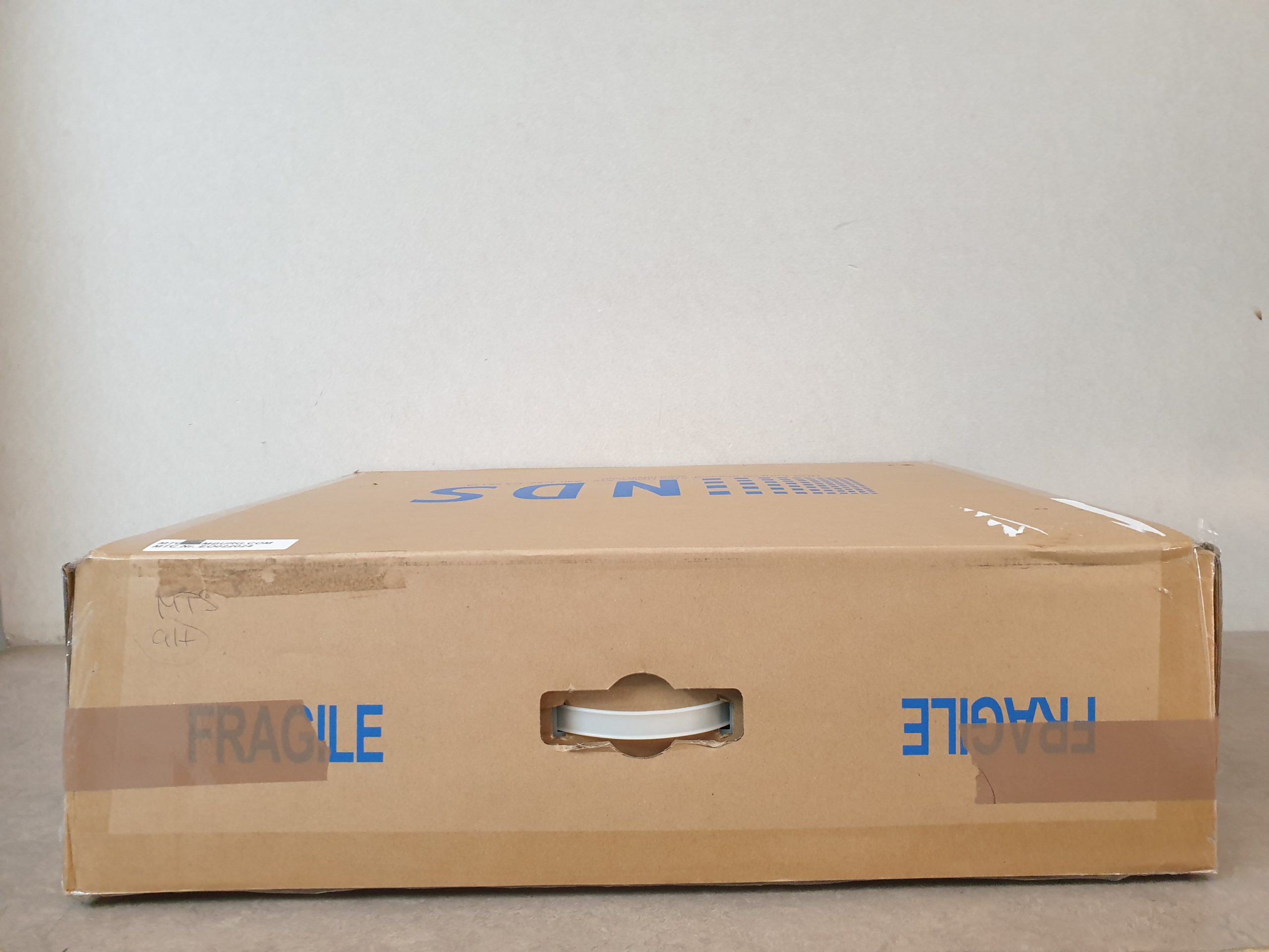 Pentax EndoVue 21 Zoll Monitor für die Endoskopie – Bild 4