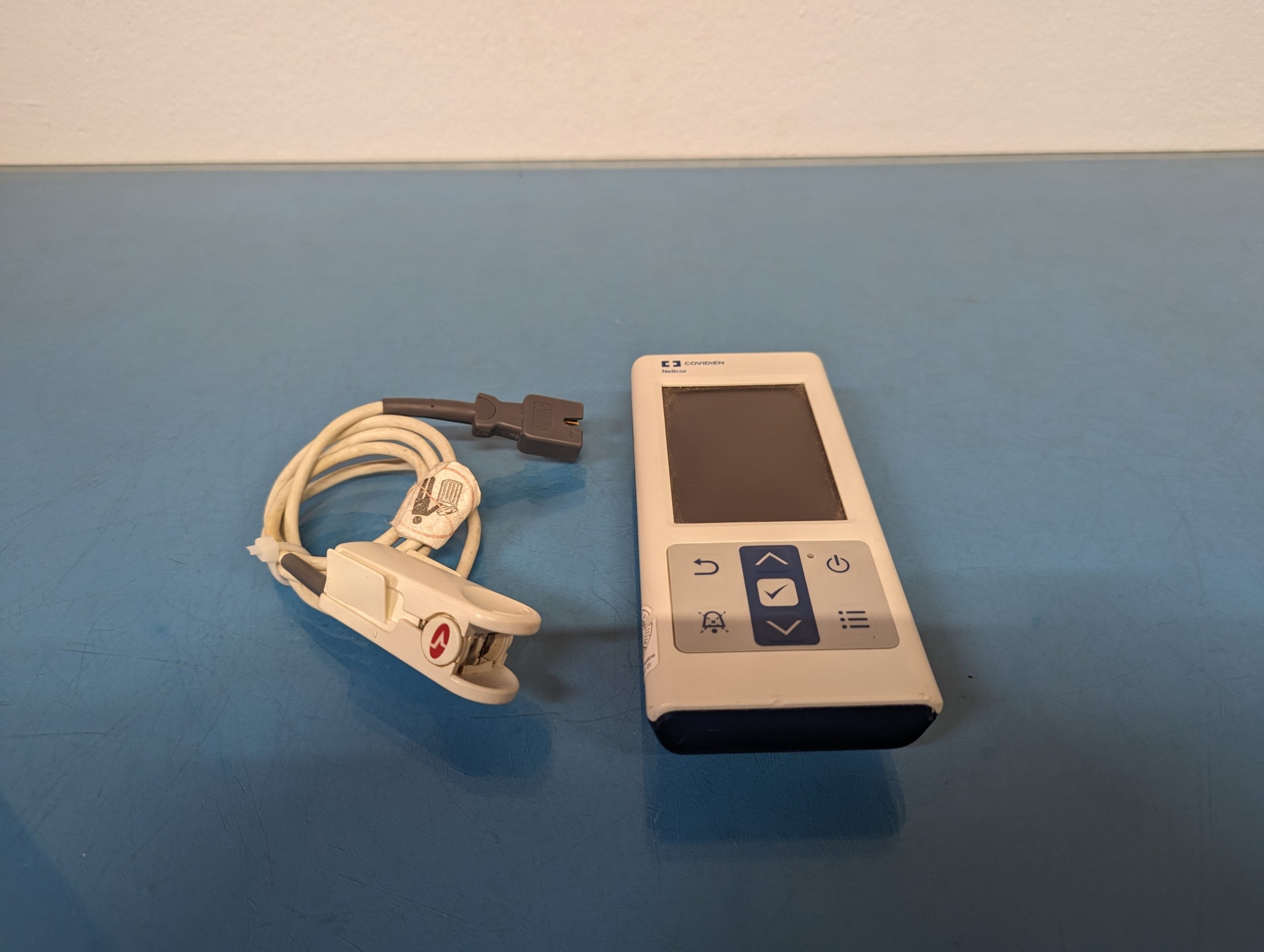 Nellcor PM10N Pulsoximeter, inkl. DS100A Sensor – Bild 5