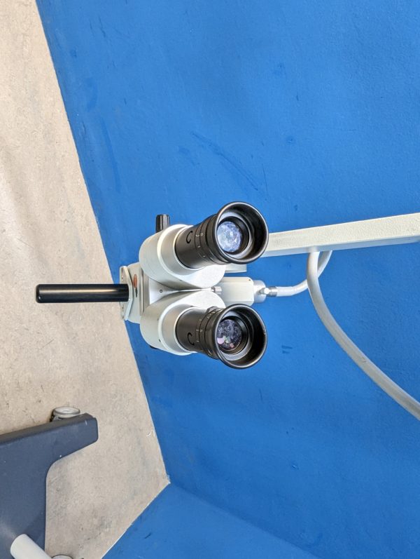Karl Kaps Surgical SOM 62 Microscope with 2 x WF12,5xV Eyepieces – Bild 23