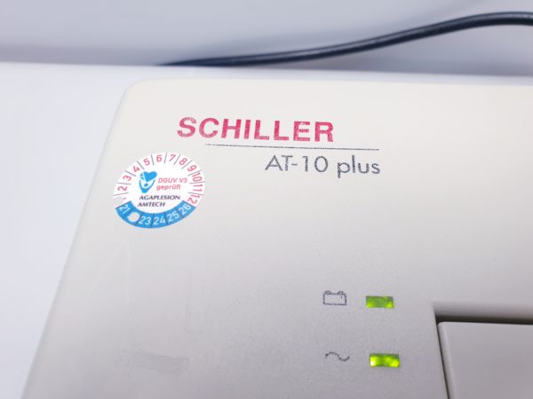 Schiller AT-10 PLUS EKG 12 Kanal Gerät mit LCD Display - Image 4