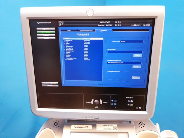 GE Voluson E8- RAB6-D + M6C + 11L-D - DOM 2012 – Bild 8