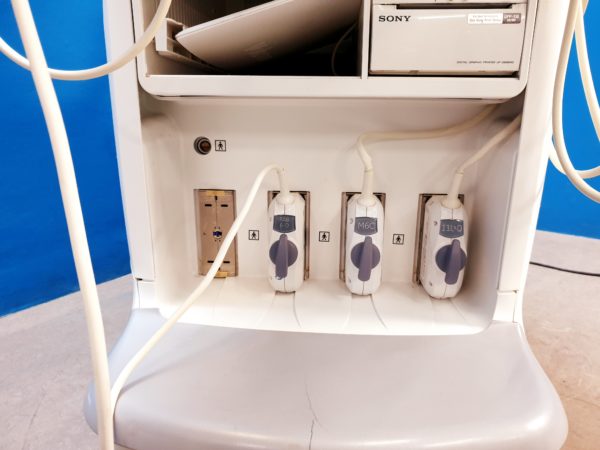 GE Voluson E8- RAB6-D + M6C + 11L-D - DOM 2012 – Bild 10