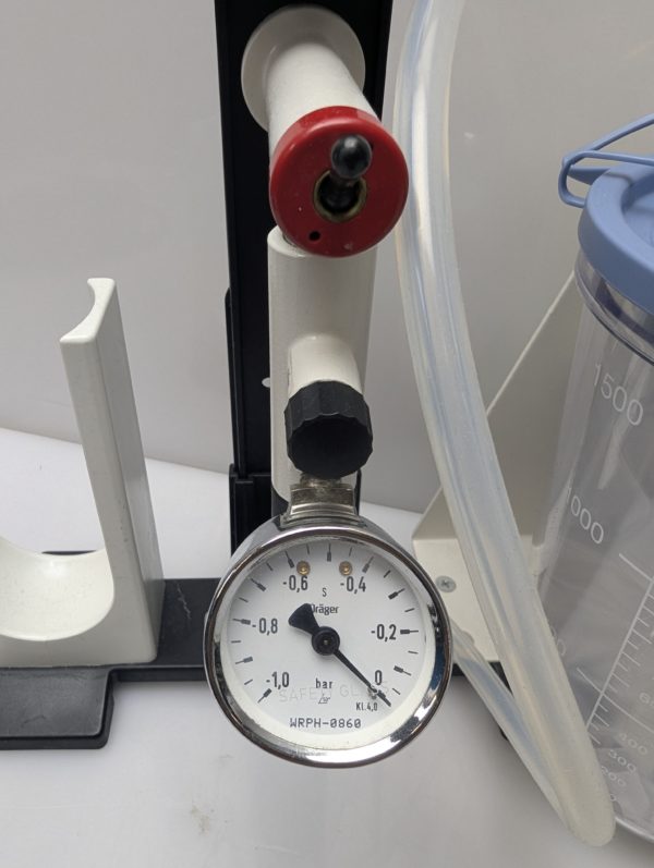 Draeger Dräger absaugung mit Manometer – Bild 9