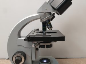 Zeiss 470916-9924 Mikroskop  + Pkkularre  + 3x Objektive