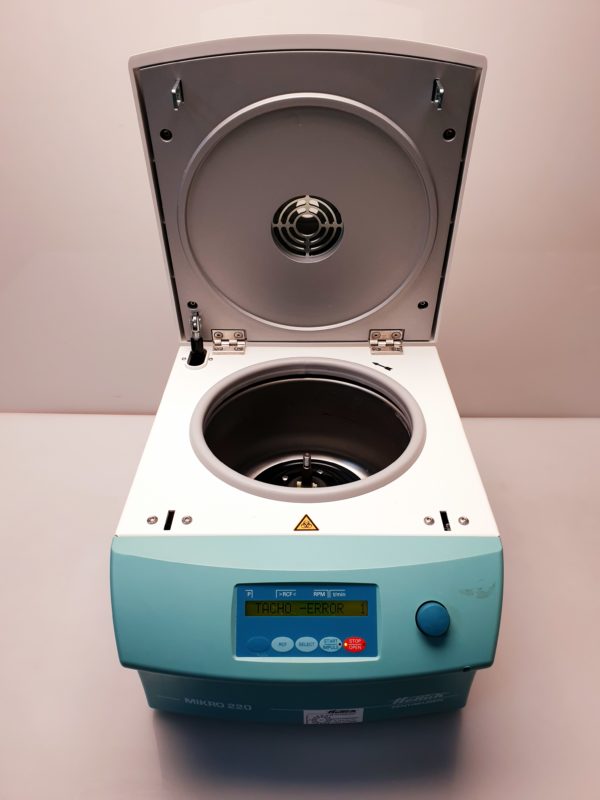 Hettich MIKRO 220 - Zentrifuge - Defekt - Ohne Rotor – Bild 4