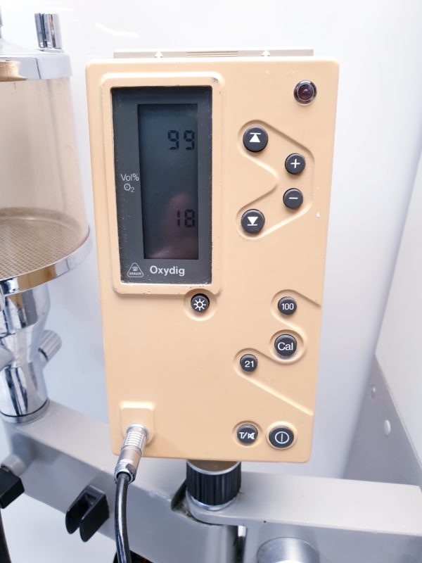 Dräger Draeger Trajan 808 Narkosegerät Wand Narkose mit Kreisteil und Volumeter – Bild 4