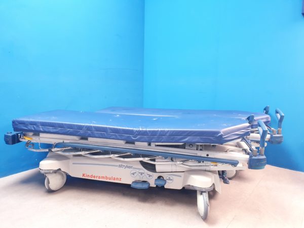 Stryker 1005 M-Series Glideaway Mobile Stretcher – Bild 10