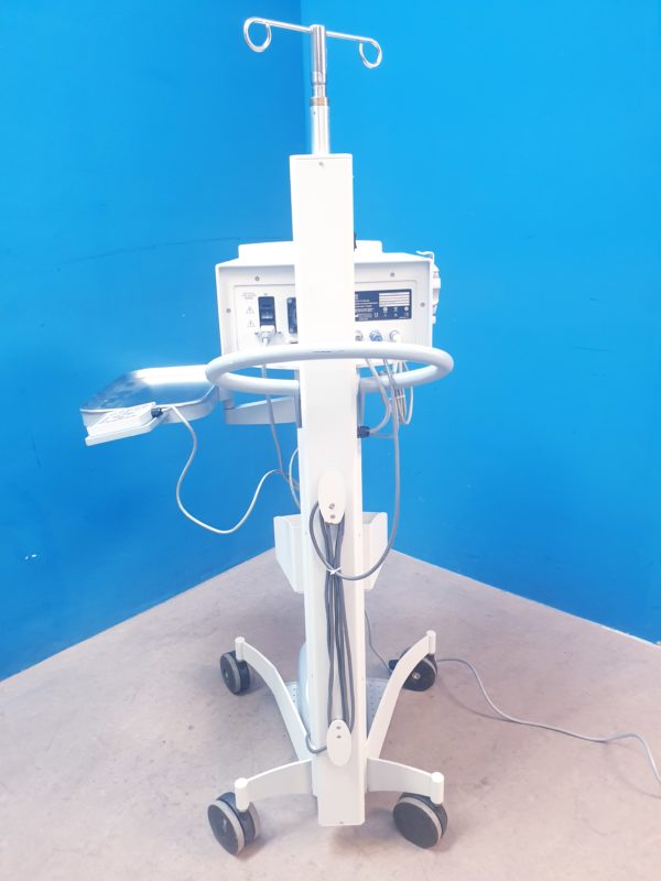 AMO Sovereign Compact  Phakoemulsifikator   mit Fußschalter Rollbar – Bild 14