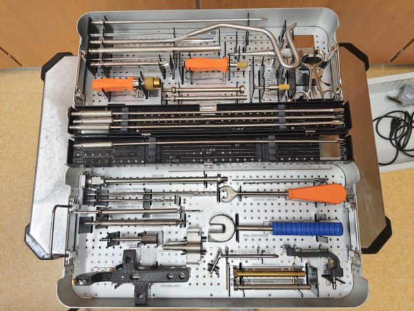 Chirurgische Instrumente für die Orthopädie – Bild 2