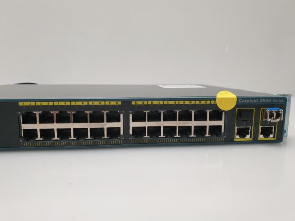 Cisco Catalyst 2960 SERIES Cisco WS-C2960-24TC – Bild 5