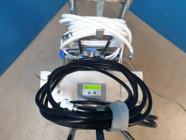 Fresenius AquaUno Osmose Umkehrosmose mit Vorfilter - Fahrbar – Bild 4