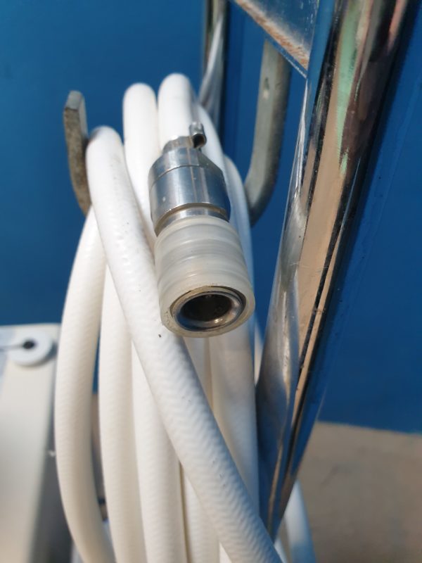 Fresenius AquaUno Osmose Umkehrosmose mit Vorfilter - Fahrbar – Bild 17