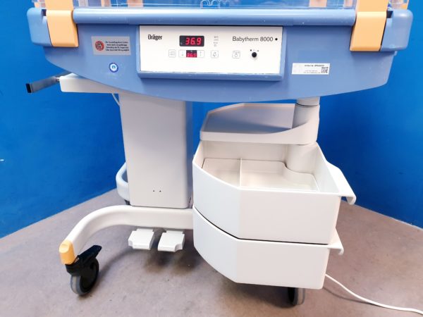 Dräger  Draeger Babytherm 8000 Brutkasten  Wärmebettchen, Überwachungseinheit – Bild 9