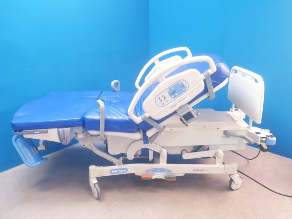 HILL-Rom AFFINITY 4 - P3700 - P 3700  Entbindungsbett – Bild 5