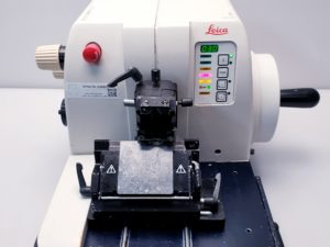 LEICA RM2155 – RM-2155 Mikrotome – -Mikrotom