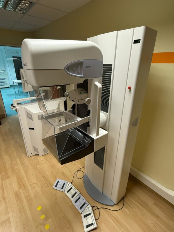 Hologic Selenia -Mammographiergerät – Digitale Mammographie, Hologic Selenia, – Bild 21