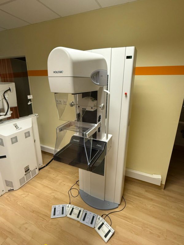 Hologic Selenia -Mammographiergerät – Digitale Mammographie, Hologic Selenia, – Bild 23