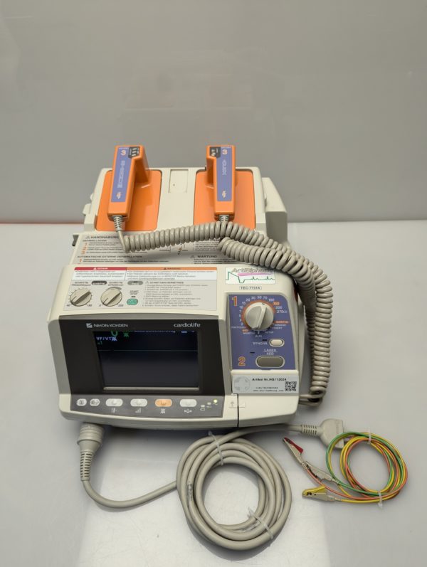 Nihon Kohden Cardiolife Tec-7731K Defibrillator – Bild 9