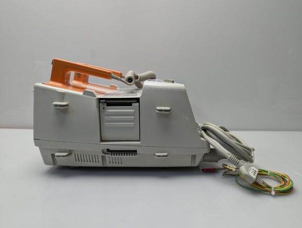 Nihon Kohden Cardiolife Tec-7731K Defibrillator – Bild 13