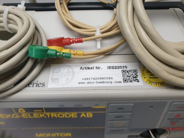 Zoll M series Defibrillator  Defi mit Batterie – Bild 2