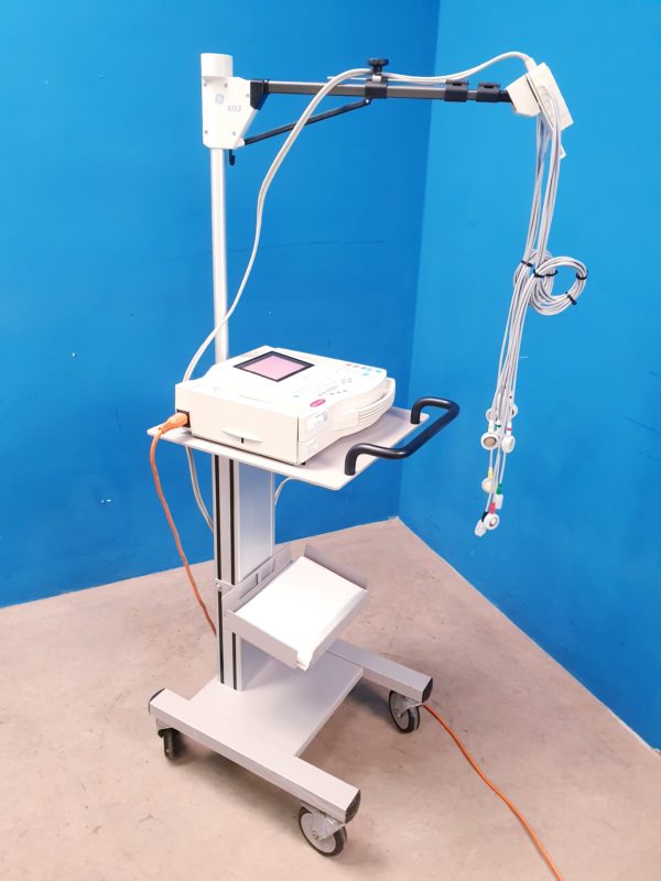 GE MAC 1200 ST 1200ST EKG Gerät mit Sauganlage auf fahrbarem Gestell – Bild 7