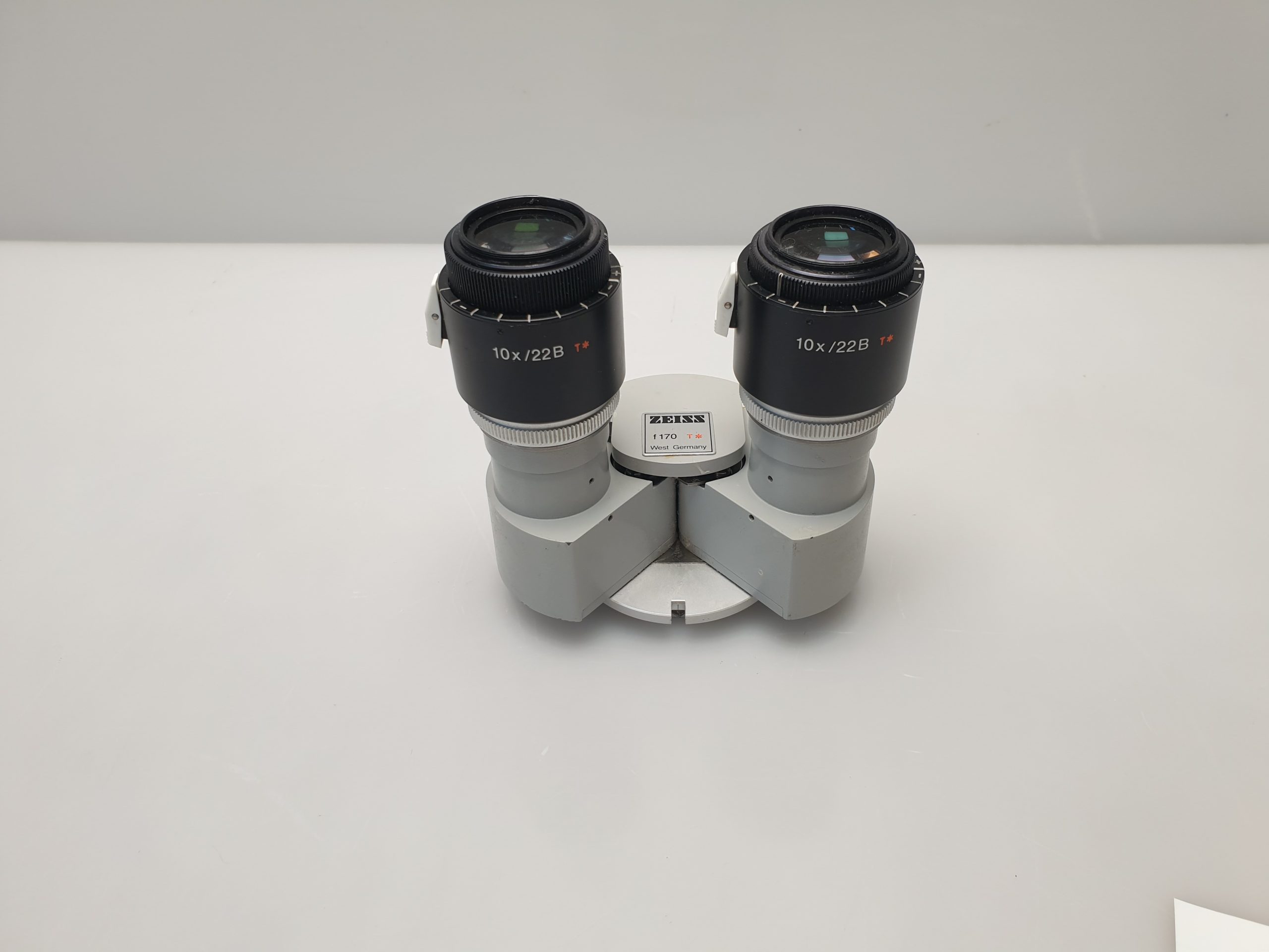 CARL ZEISS OPMI BINOKULAR TUBUS F170 MIKROSKOP 10X 22B Okulare – Bild 6