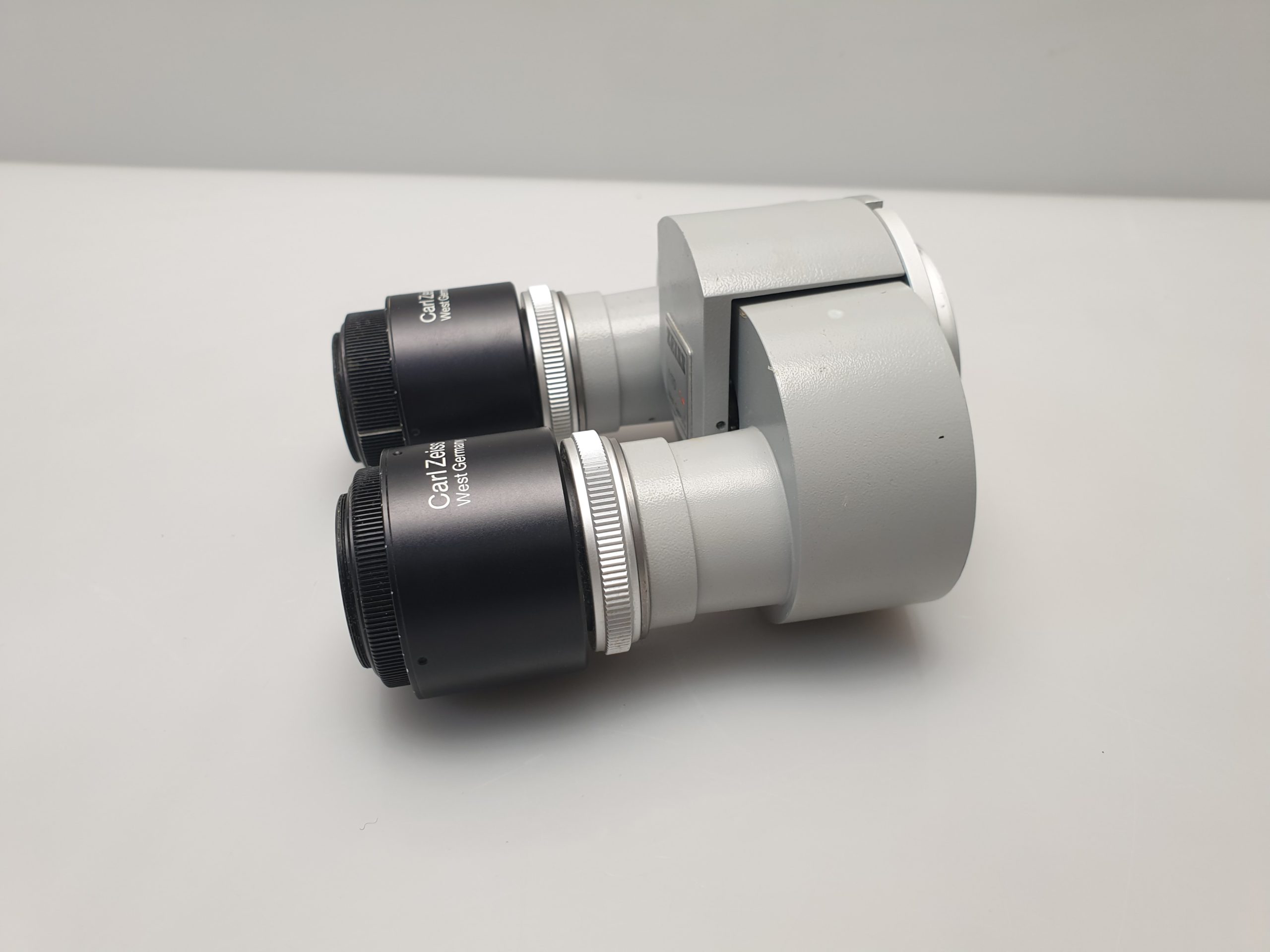 CARL ZEISS OPMI BINOKULAR TUBUS F170 MIKROSKOP 10X 22B Okulare – Bild 7