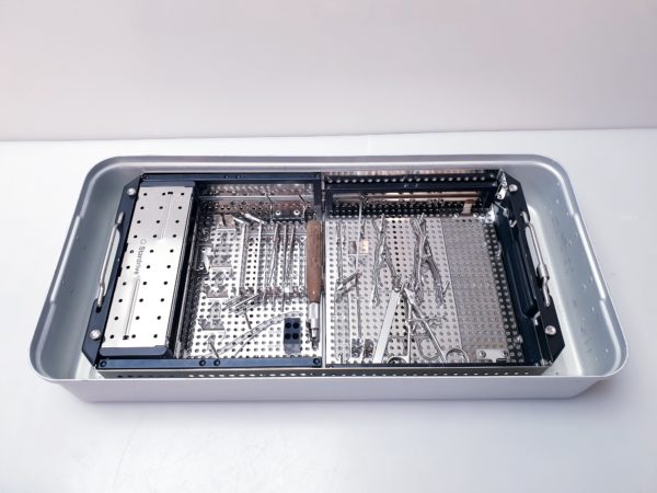 Synthes VA-LCP TWO-COLUM DISTAL RADIUS PLATE 2.4  - Op Instrumenets – Bild 8