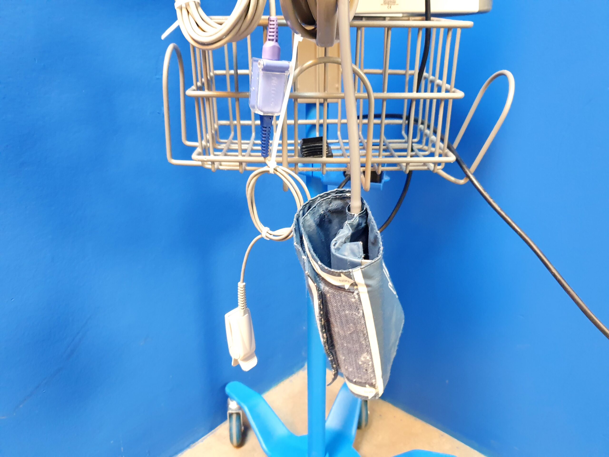 GE Carescape V100 Patientenmonitor - Überwachungsmonitor – Bild 23