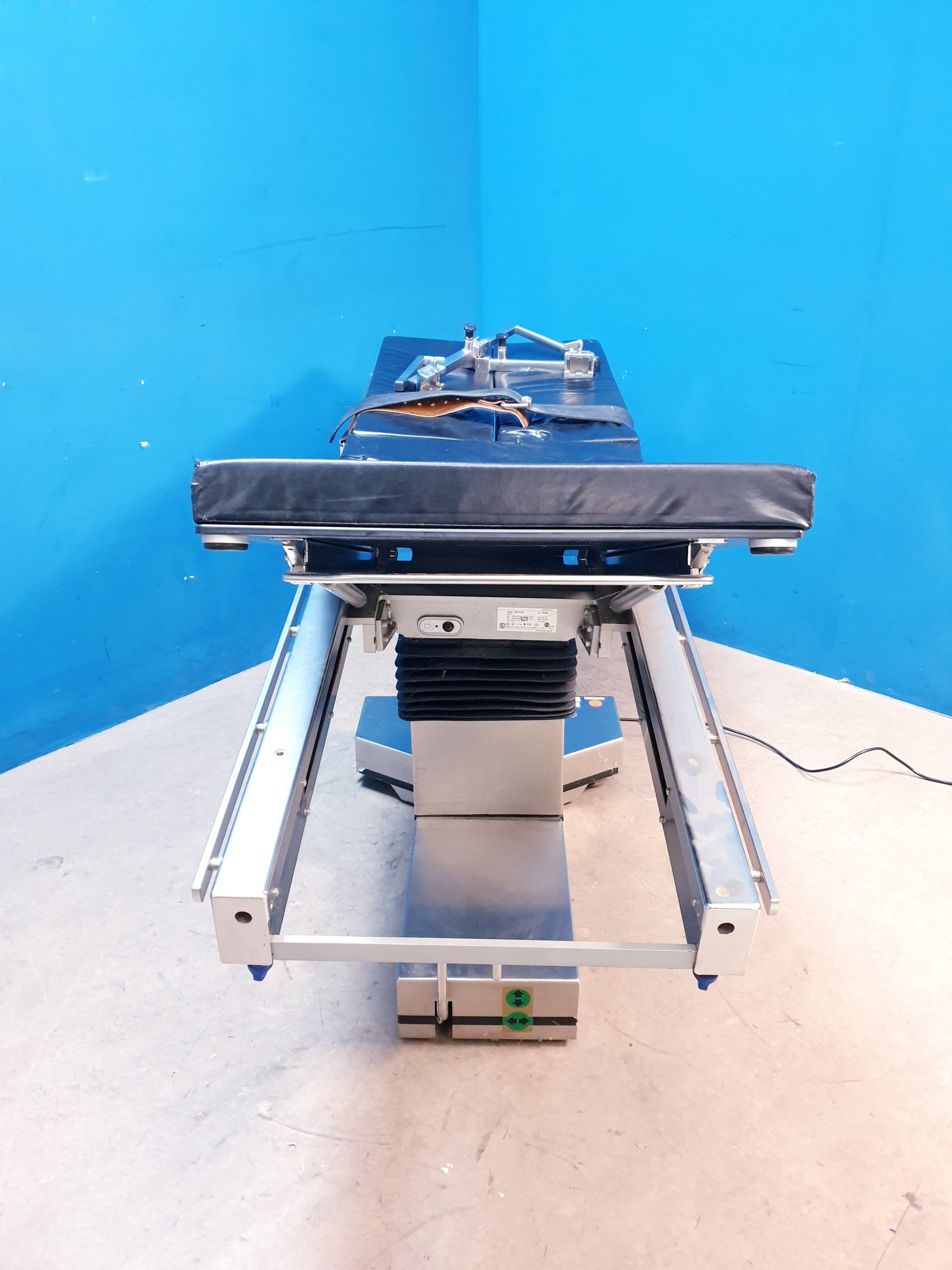 Maquet 1533.01A0 Op Tisch – Elektrisch Fahrbar-Defekt – Bild 13