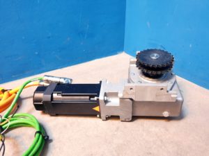 Kollmorgen 30 PM Servomotor AKM42S-GCSN2-02 Kollmorgen mit Kabelbaum