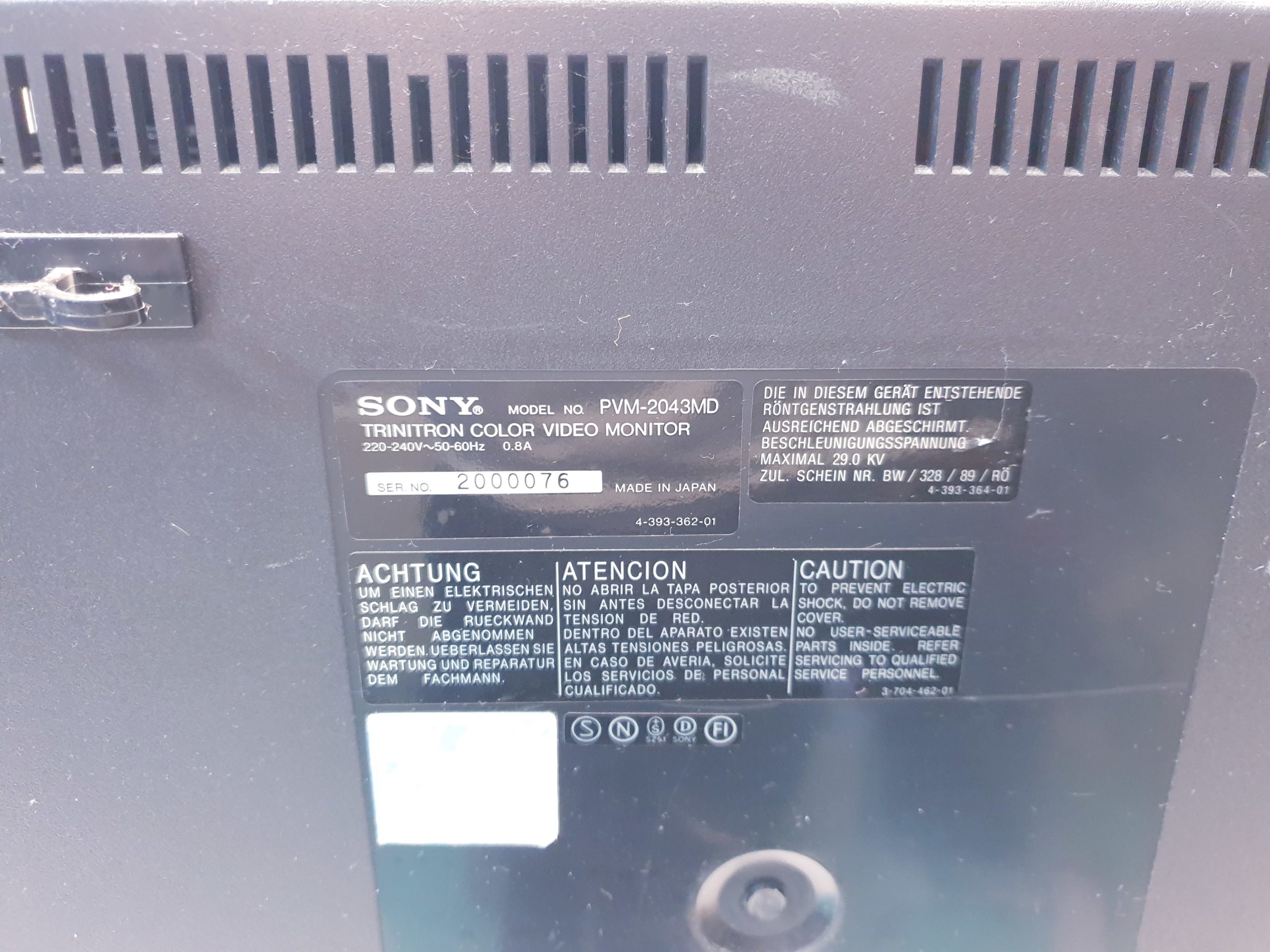 Sony Trinitron PVM-2043MD 20-Zoll-CRT-Monitor – Bild 14