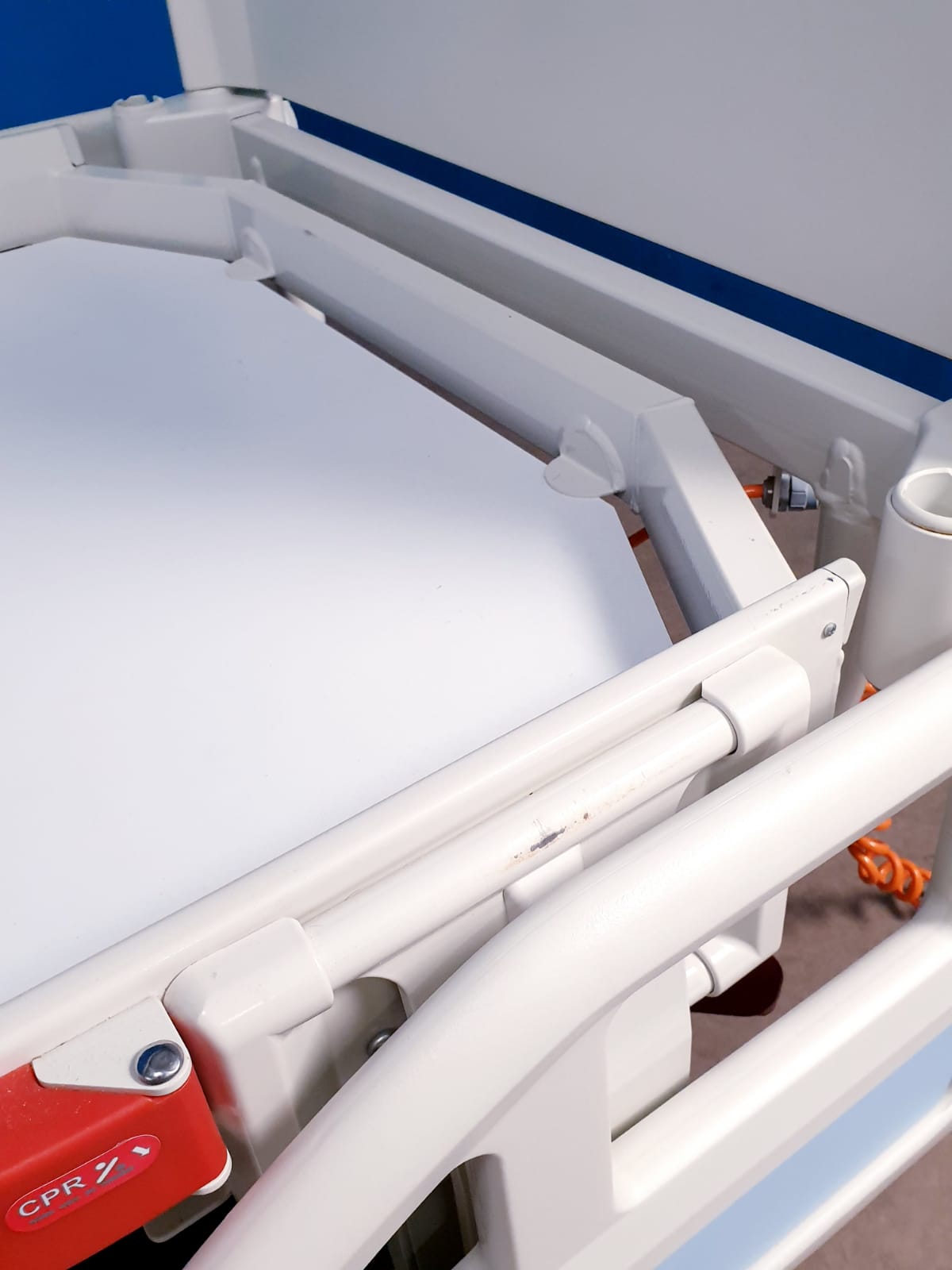 Linet PB4302M Pflegebett - Intensivbett – Bild 7