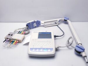 Nihon Kohden Cardiofax S ECG-1250K mit Arm