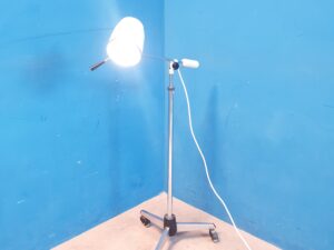 Mach Op-Lampe QZ 1 121 Behandlungslampe Lampe