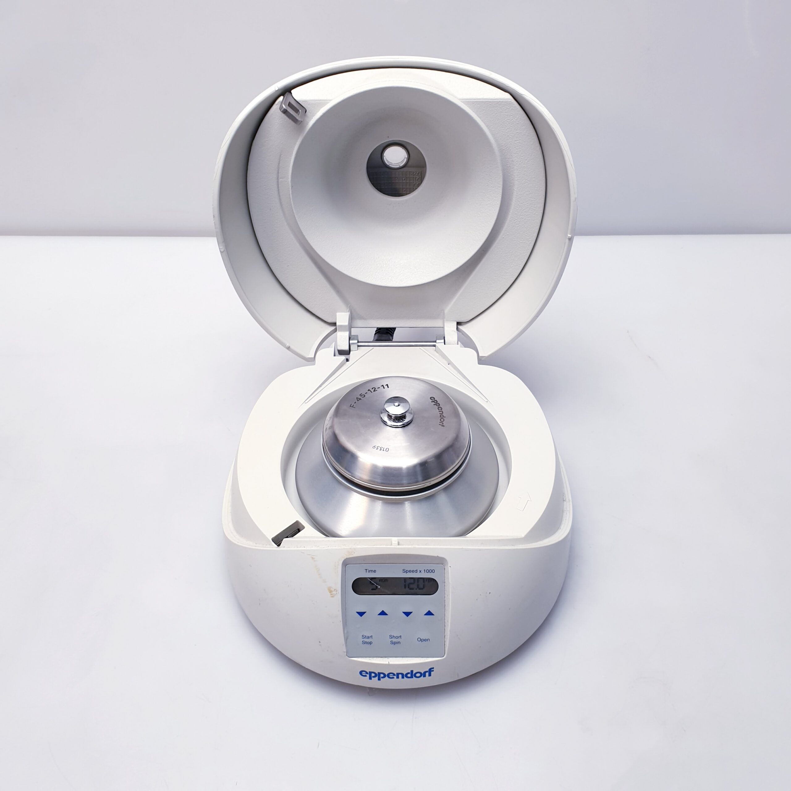 Eppendorf MiniSpin Zentrifuge – Bild 3