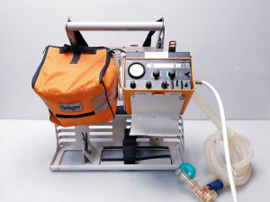 Dräger Oxylog 2000 Beatmungsgerät & Dräger No. 8412074  Netzteil