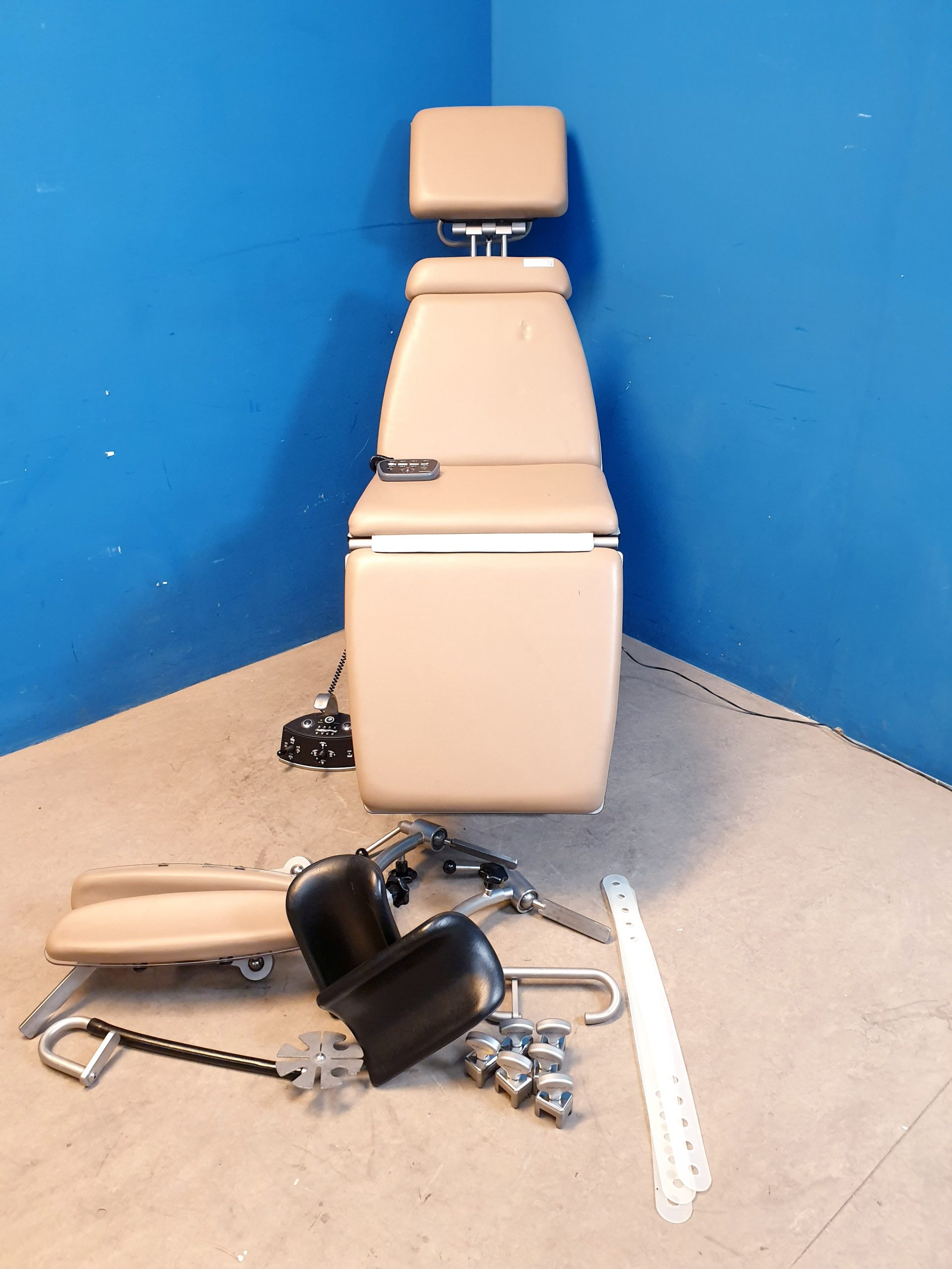 Brumaba Genius CL DT Op Table – Bild 3