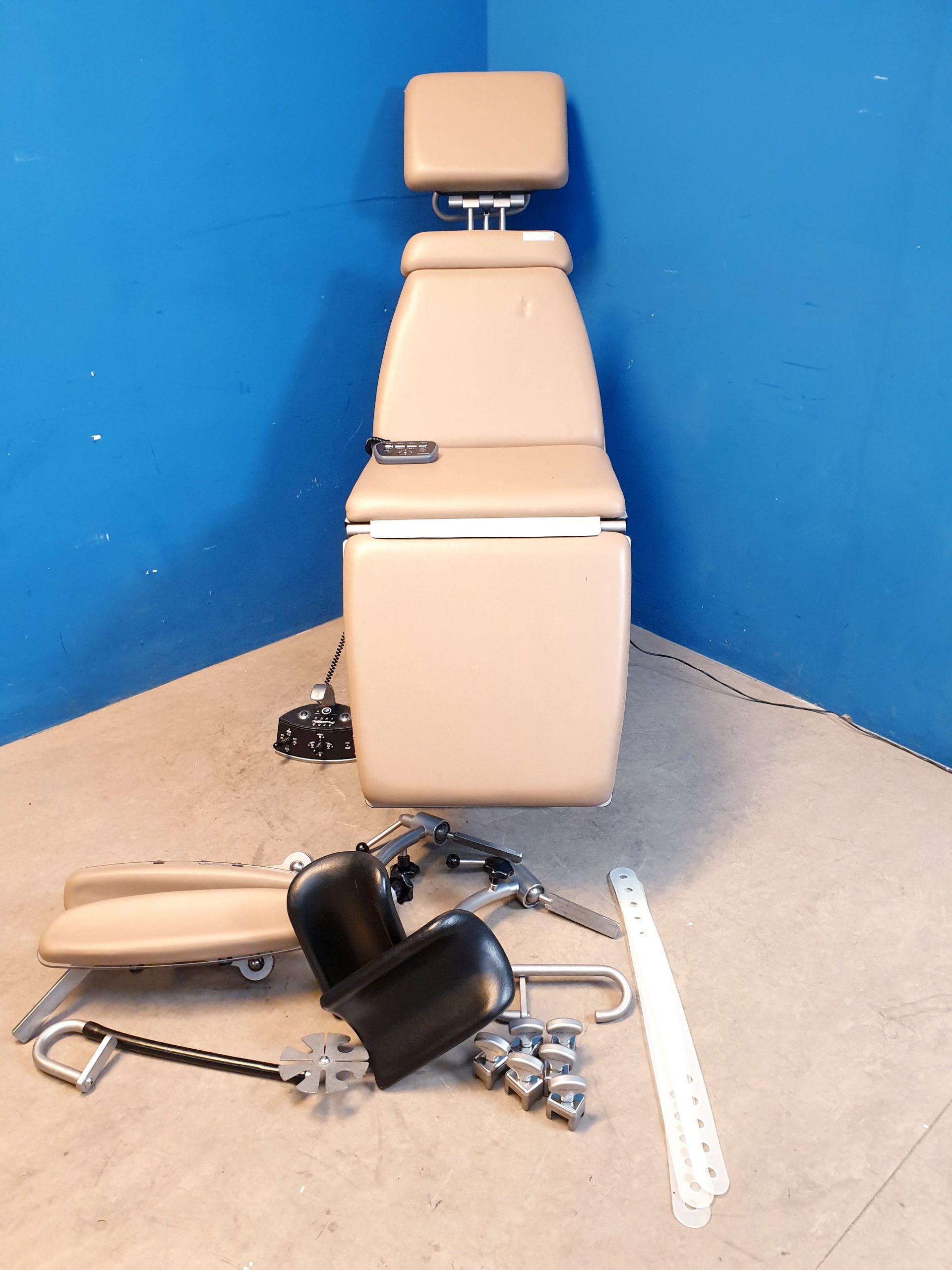 Brumaba Genius CL DT Op Table – Bild 4