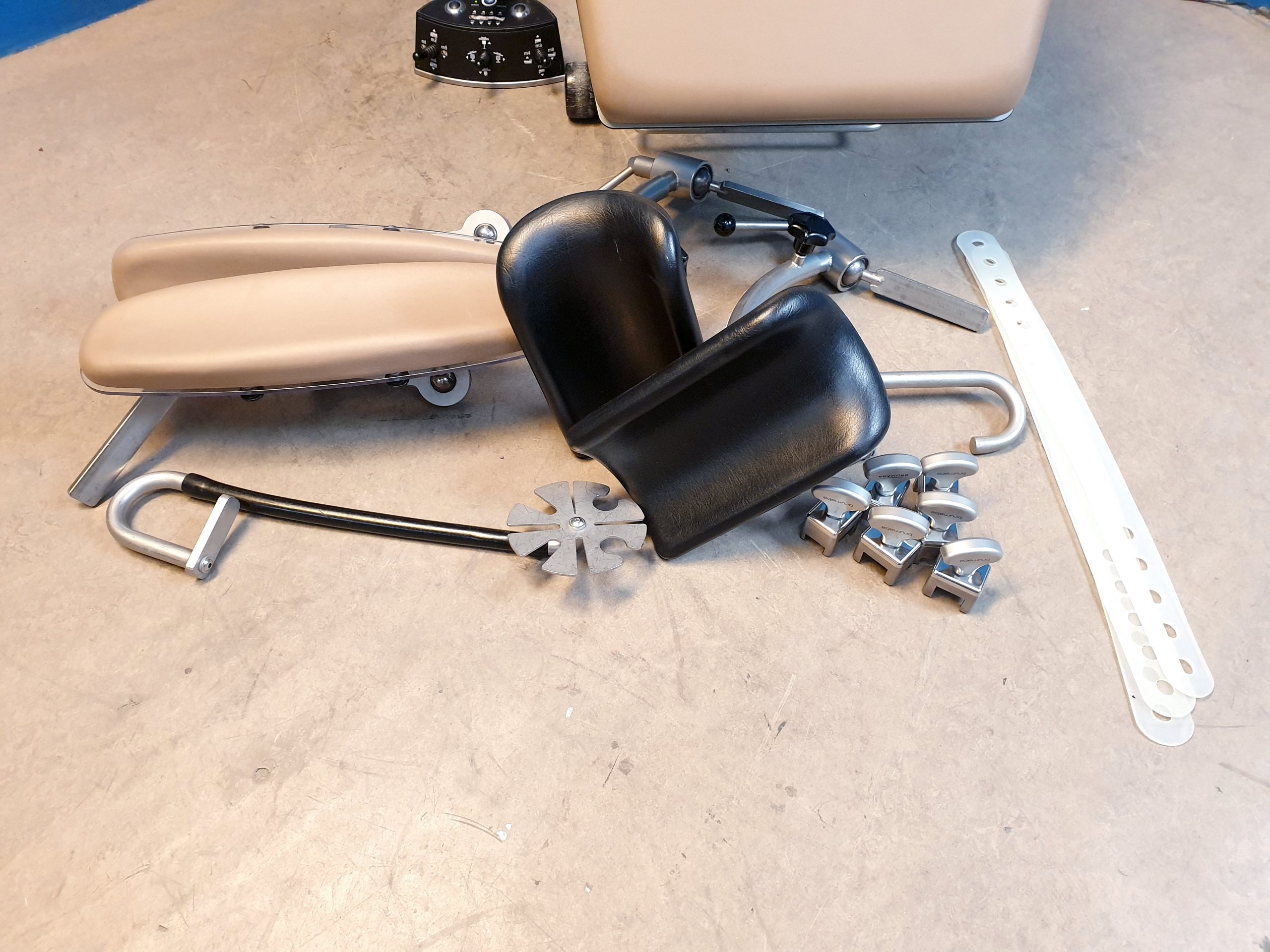 Brumaba Genius CL DT Op Table – Bild 5