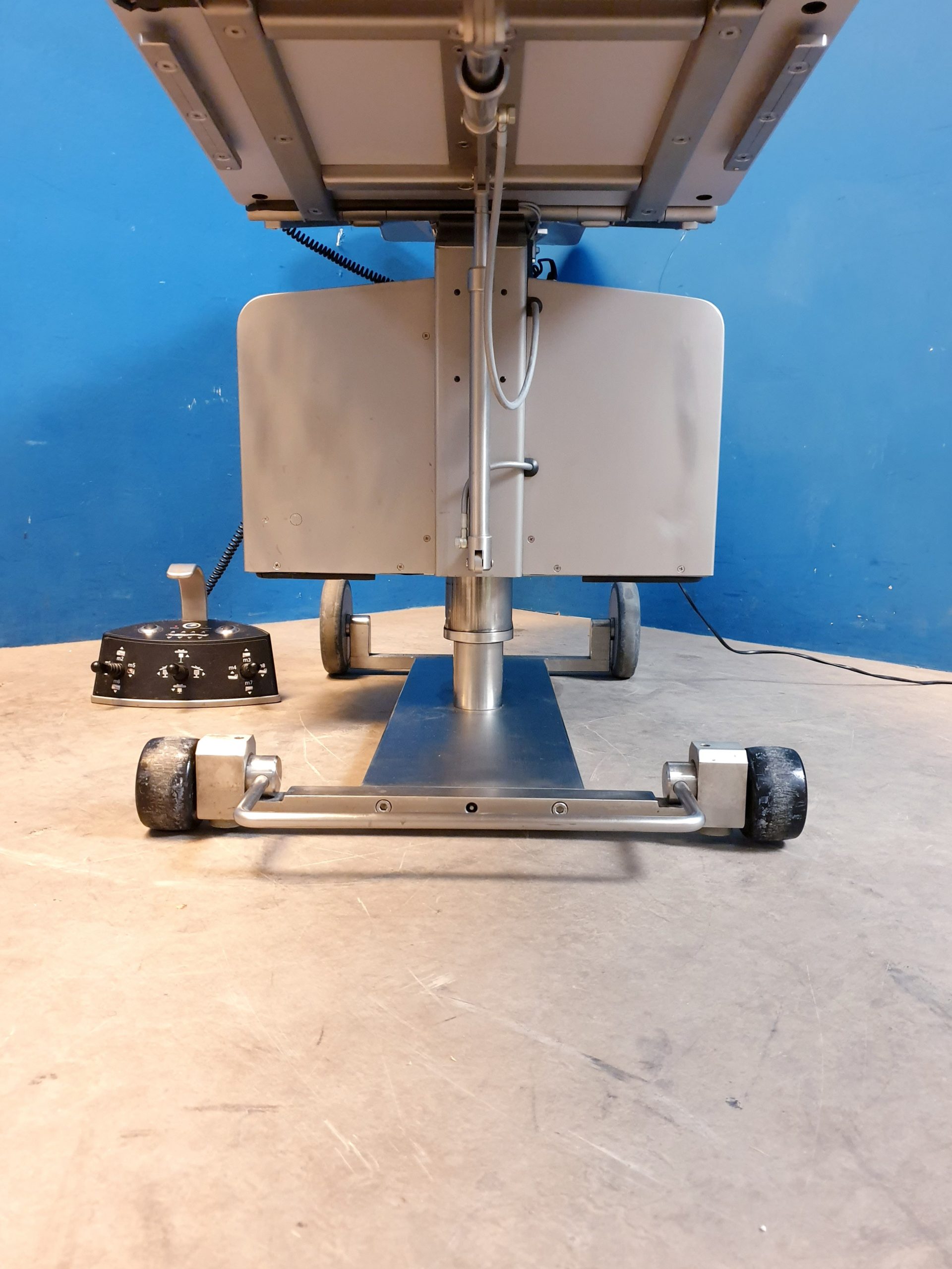 Brumaba Genius CL DT Op Table – Bild 30
