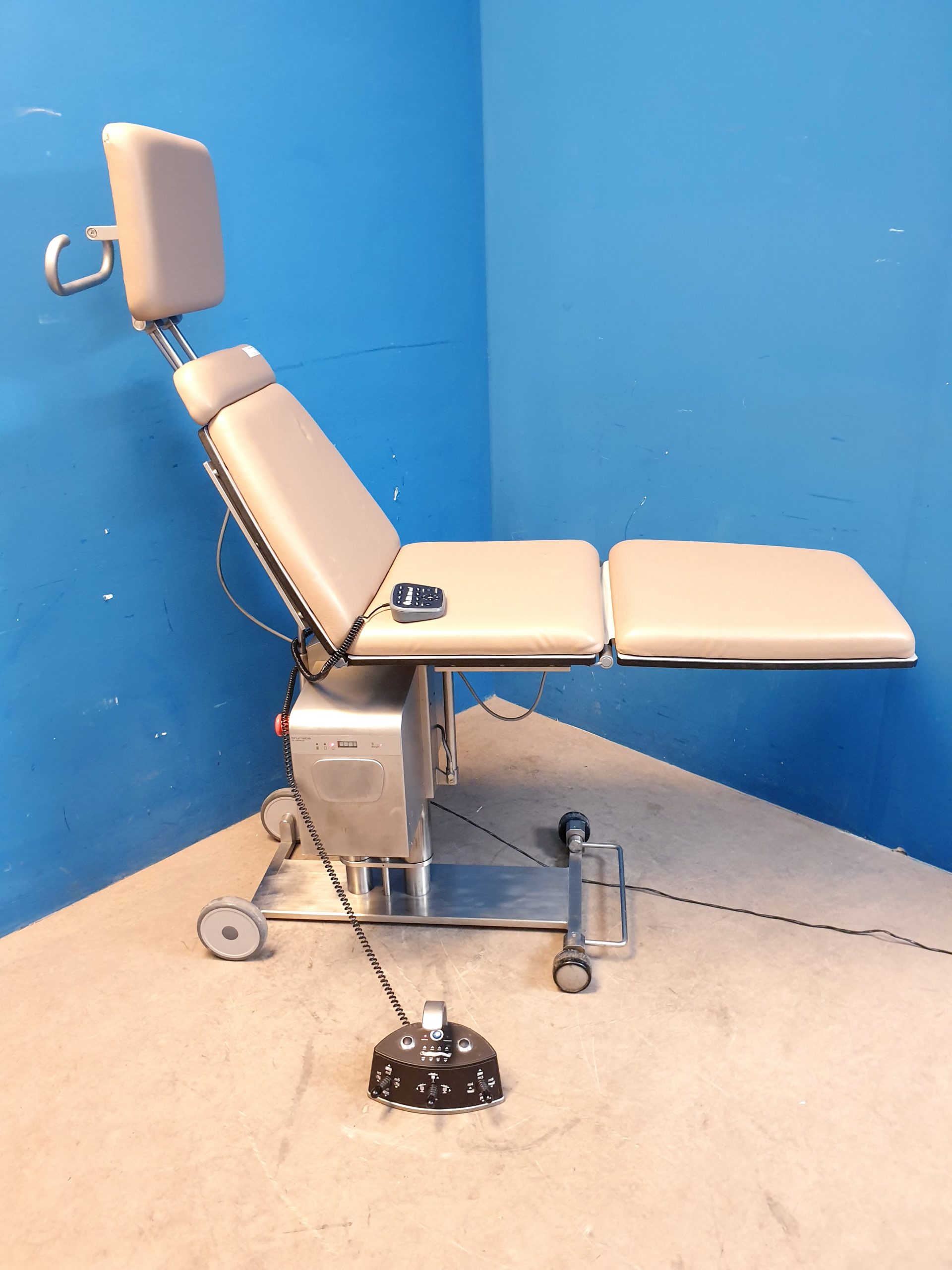 Brumaba Genius CL DT Op Table – Bild 33