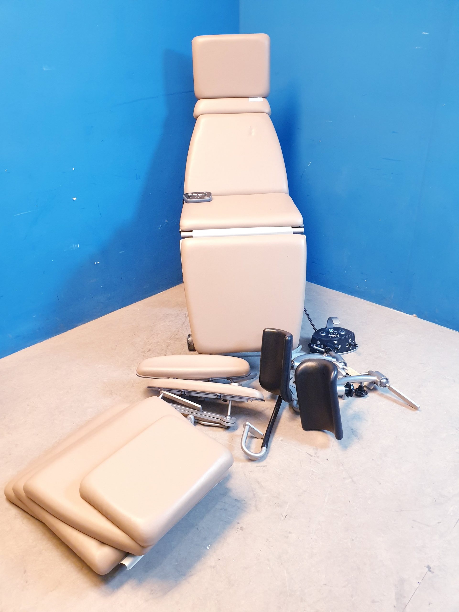 Brumaba Genius CL DT Op Table – Bild 40