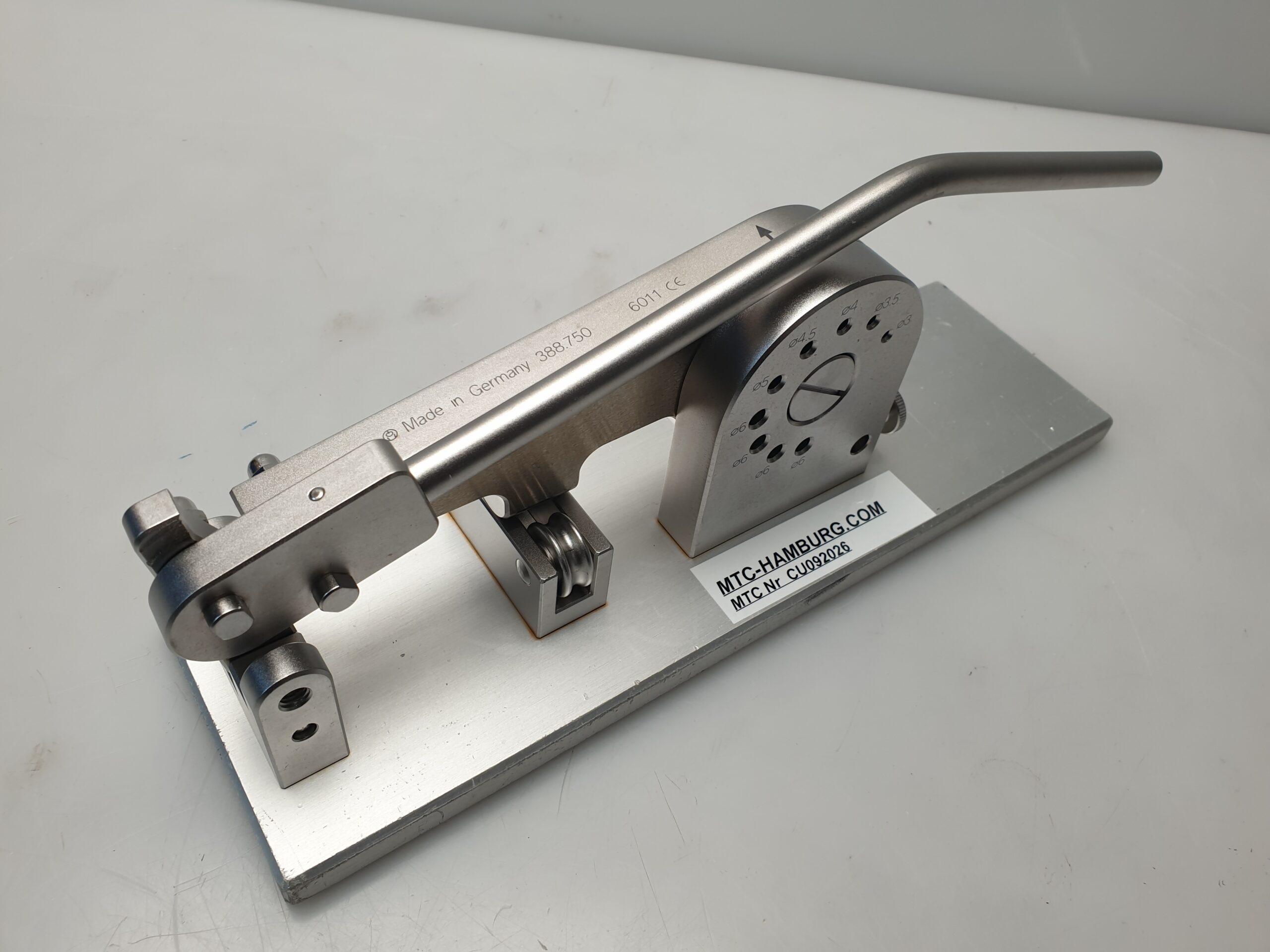 Synthes 388.750 Universal Spine System zur Wirbelsäulenstabilisierung, .... – Bild 6