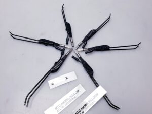 Karl Storz 845821 Bip. Pinzette f. TE m. Absaugung -