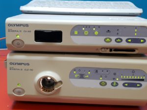 Olympus Exera II CV-165 , CLE-165 inkl. Tastatur  + MAJ 1411 Light Control Cable