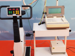 Ergometrie Einheit  : Nihon Kohden Cardiofax V, Ergoline 800 + Niess Applicard Sauganlage