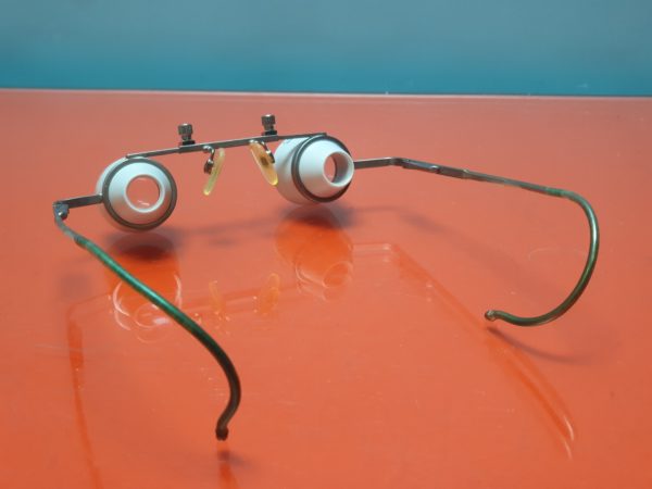 Heine C 2.3/340 Binokular-Lupe, 340 mm Arbeitsabstand, Lupenbrille
